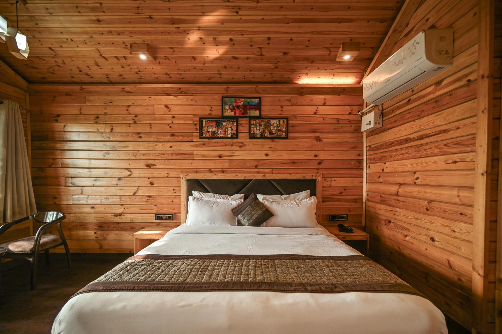 Aavaas Hill Resort Lansdowne Cameră foto